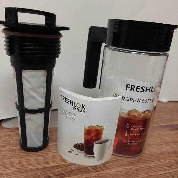 Freshlok by Takeya Cold Brew Coffee Maker - Picture 4 of 7